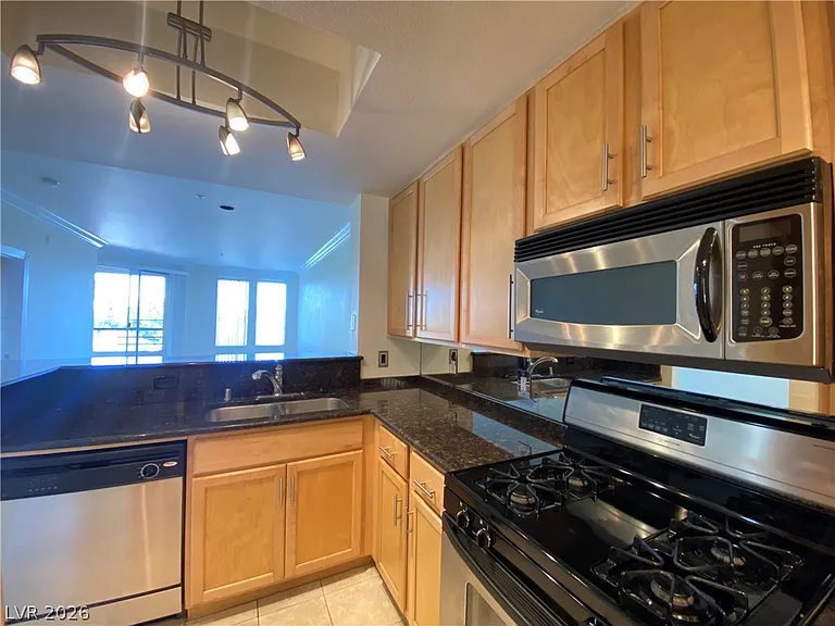 270 E Flamingo Rd #215 — Photo 8