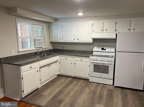 156 Tower Cir #3