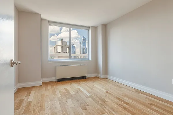 Rented by Bozzuto Management | media 28