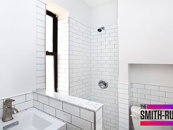 5th image of 217 Madison St APT 13