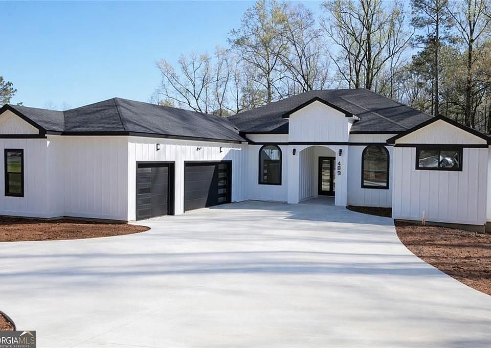 1st image of 489 Lee Rd