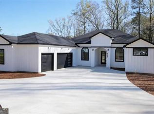 489 Lee Rd, Mableton, GA 30126