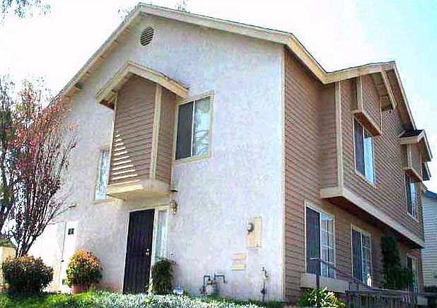 1st image of 1659 Manzana Way