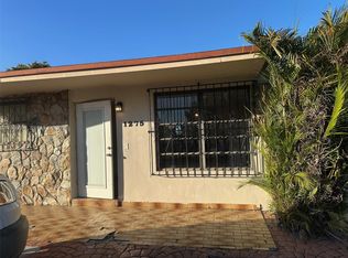 1275 W 31st St, Hialeah, FL 33012
