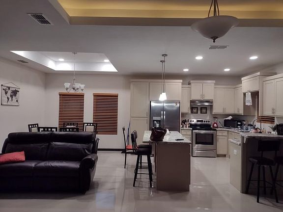 3rd image of 2907 Andorra St