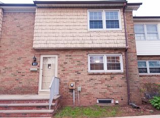 32 Farm Rd #322, Hillsborough, NJ 08844