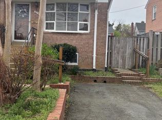 317 Laverne Ave, Alexandria, VA 22305