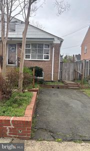 317 Laverne Ave, Alexandria, VA, 22305