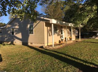 251 Ice Rock Trl, Mount Airy, NC 27030