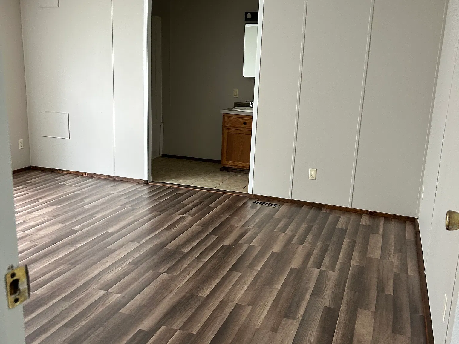 3 bed, 1792 sqft, $1,200 — Photo 2