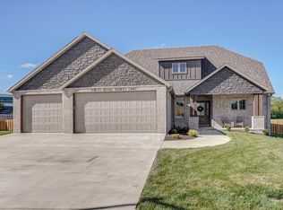 4732 E Whitman Rd, Springfield, MO 65802