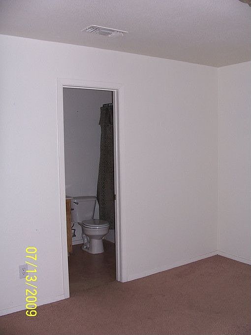 1st image of 613 Race St APT D