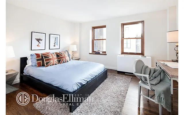 Rented by Douglas Elliman | media 24