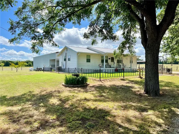 1447 Lcr 760 Rd, Groesbeck, TX 76642
