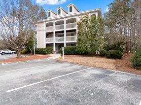 3350 Club Villas Dr