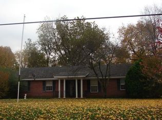 317 E Tigrett St, Halls, TN 38040