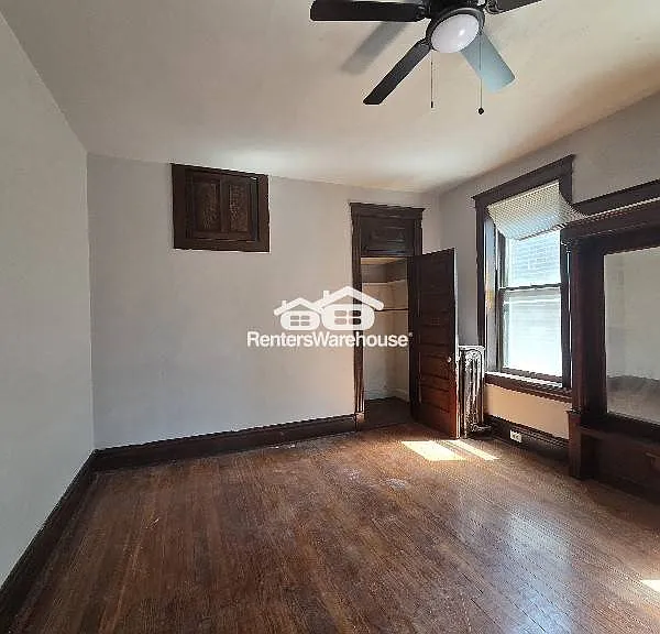 3914A Michigan Ave — Photo 7