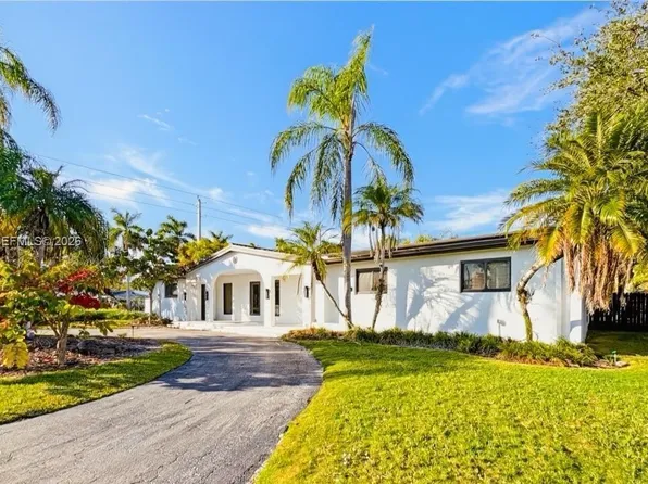 8695 SW 110th St, Miami, FL 33156