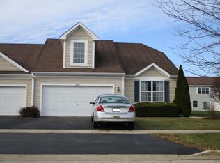 351 Cobblestone Cir, Harvard, IL 60033