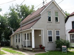 338 Hogadone Ave SW, Grand Rapids, MI 49504