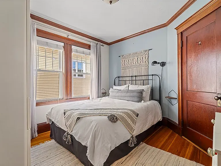 72 Sagamore St #2 — Photo 10