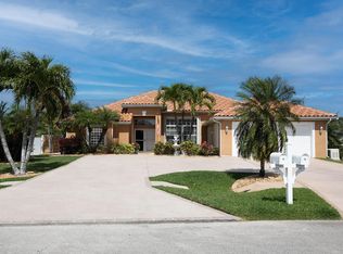 2725 SW Somber Rd, Port Saint Lucie, FL 34953