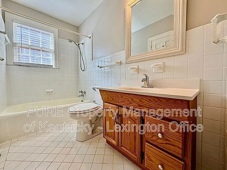 484 Hart Rd — Photo 19
