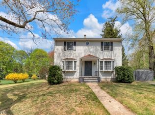 9 Longview Ave, Randolph Twp., NJ 07869
