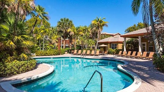 5th image of 1477 Villa Juno Dr N
