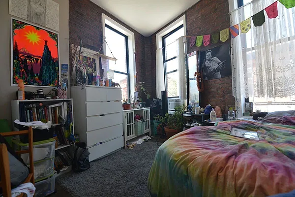 Rented by Hagstrom Management Inc | media 24