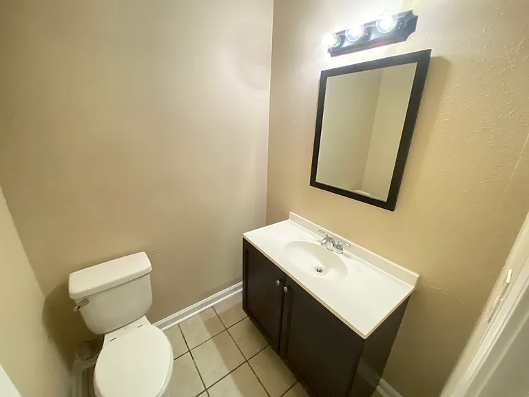 4543 Villawood Dr — Photo 10
