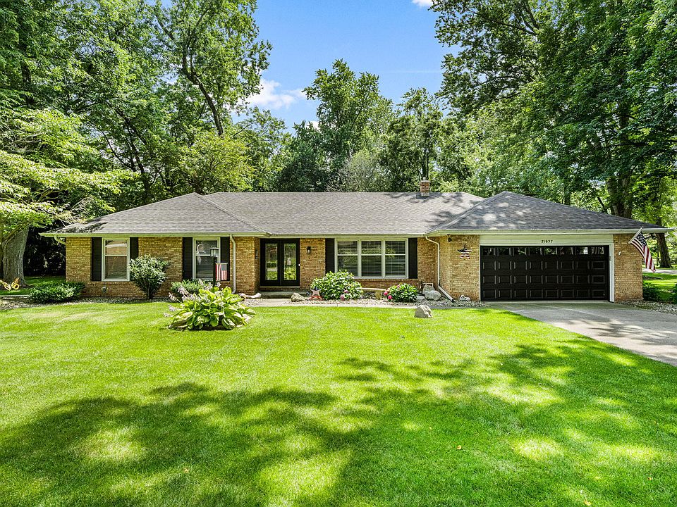 1st image of 21837 Pokagon Ln