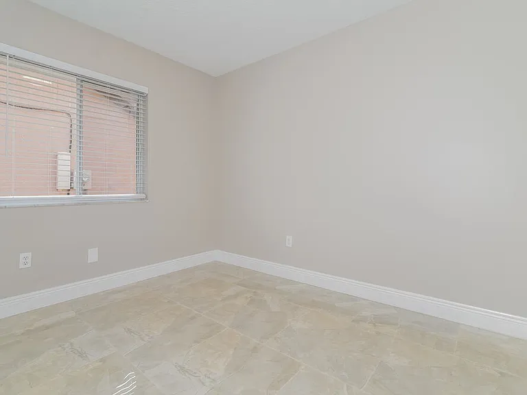 3051 Bloomsbury Dr — Photo 12