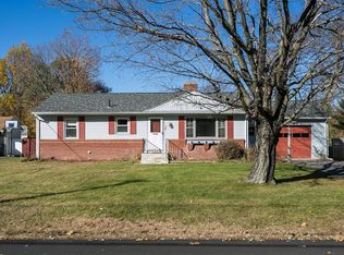 194 Hermitage Dr, Springfield, MA 01129