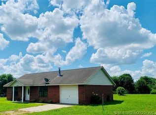 16101 W Selu Ln, Tahlequah, OK 74464