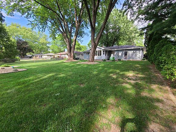 5th image of 5522 Leanne Ln