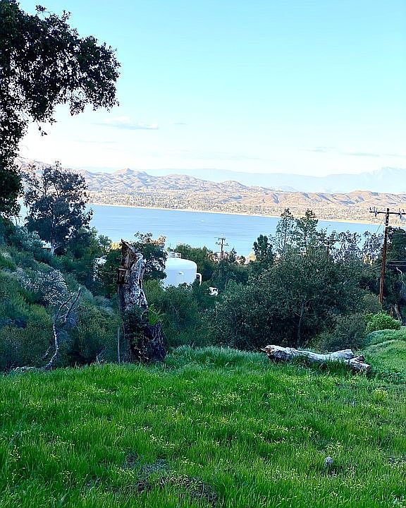 1st image of Naranjo Dr