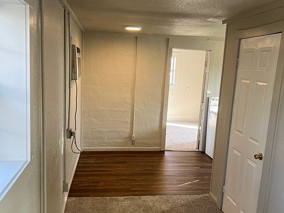 4th image of 207 N Grant Ave #1/2