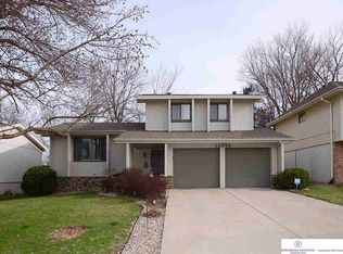 12946 Lillian St, Omaha, NE 68138