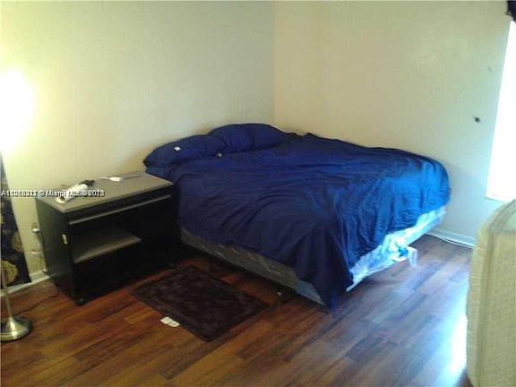 5th image of 16750 NE 10th Ave APT 122