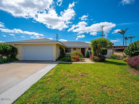 2nd image of 1054 W Camino Colegio