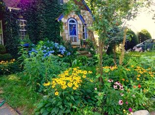 238 Lynn St, Peabody, MA 01960