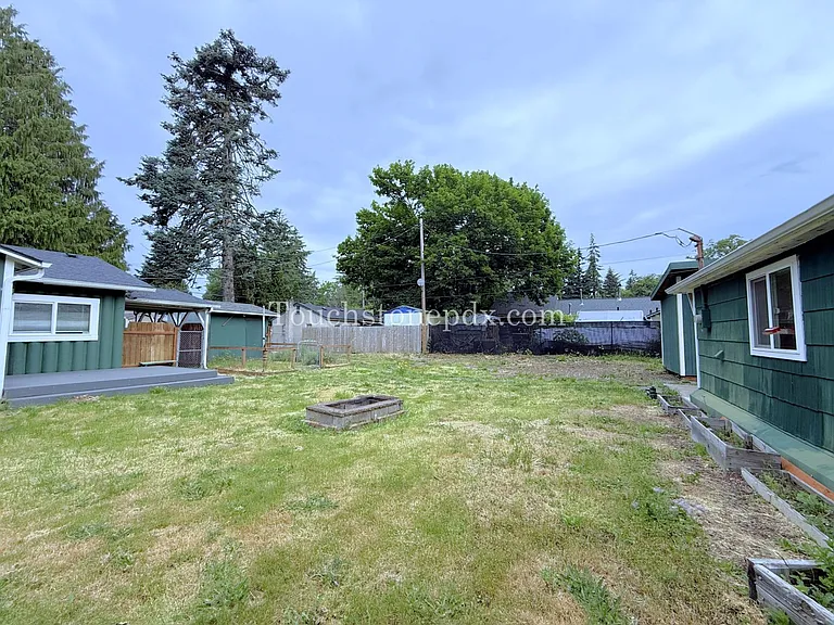 5660 SE 125th Ave — Photo 20