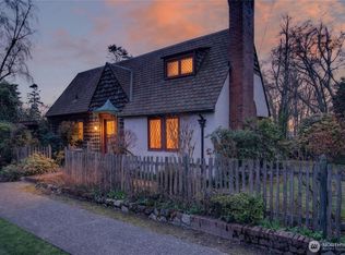 5605 49th Ave SW, Seattle, WA 98136