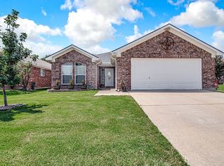12113 Rolling Ridge Dr, Burleson, TX 76028