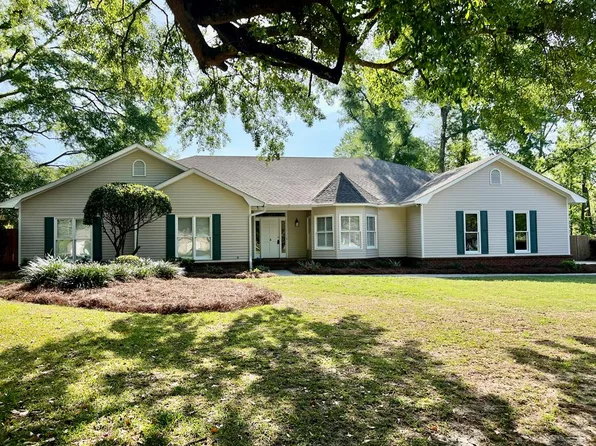 5 Post Pointe Cir, Valdosta, GA 31602