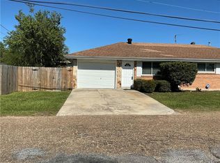 4800 Camelia St, New Orleans, LA 70126