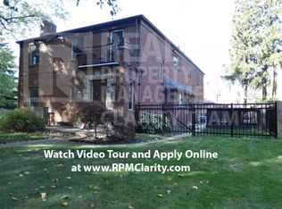2458 Kenwood Blvd, Toledo, OH 43606