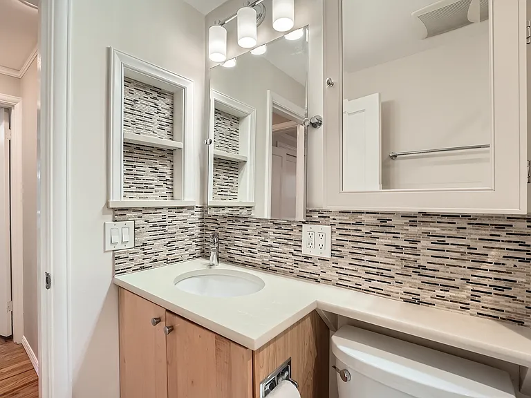 4548 NE Tulane Pl — Photo 24