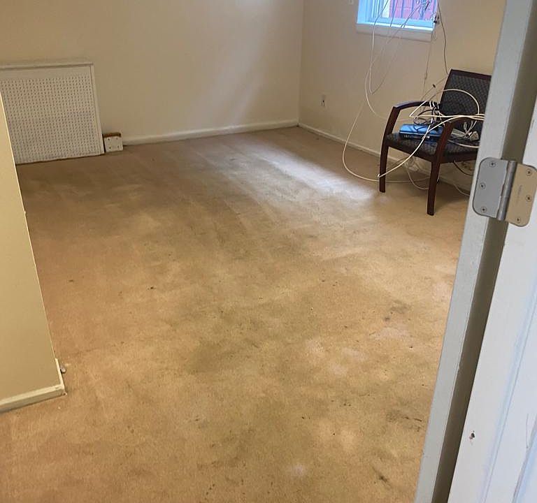 2nd image of 14014 Laburnum Ave Floor 1